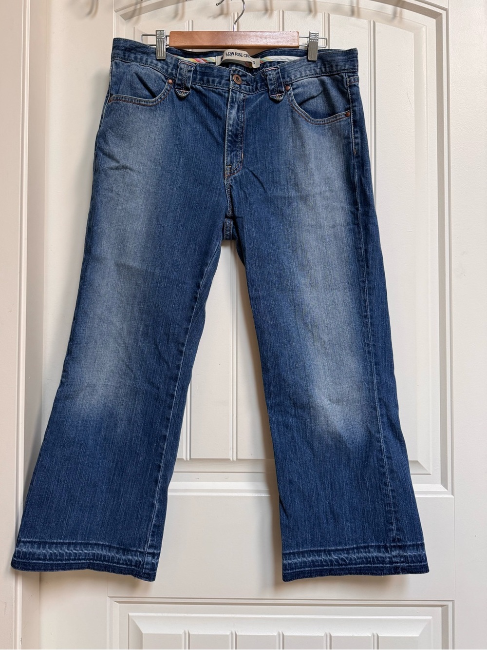 Gap Low Rise Cropped Stretch Jean. Size 14